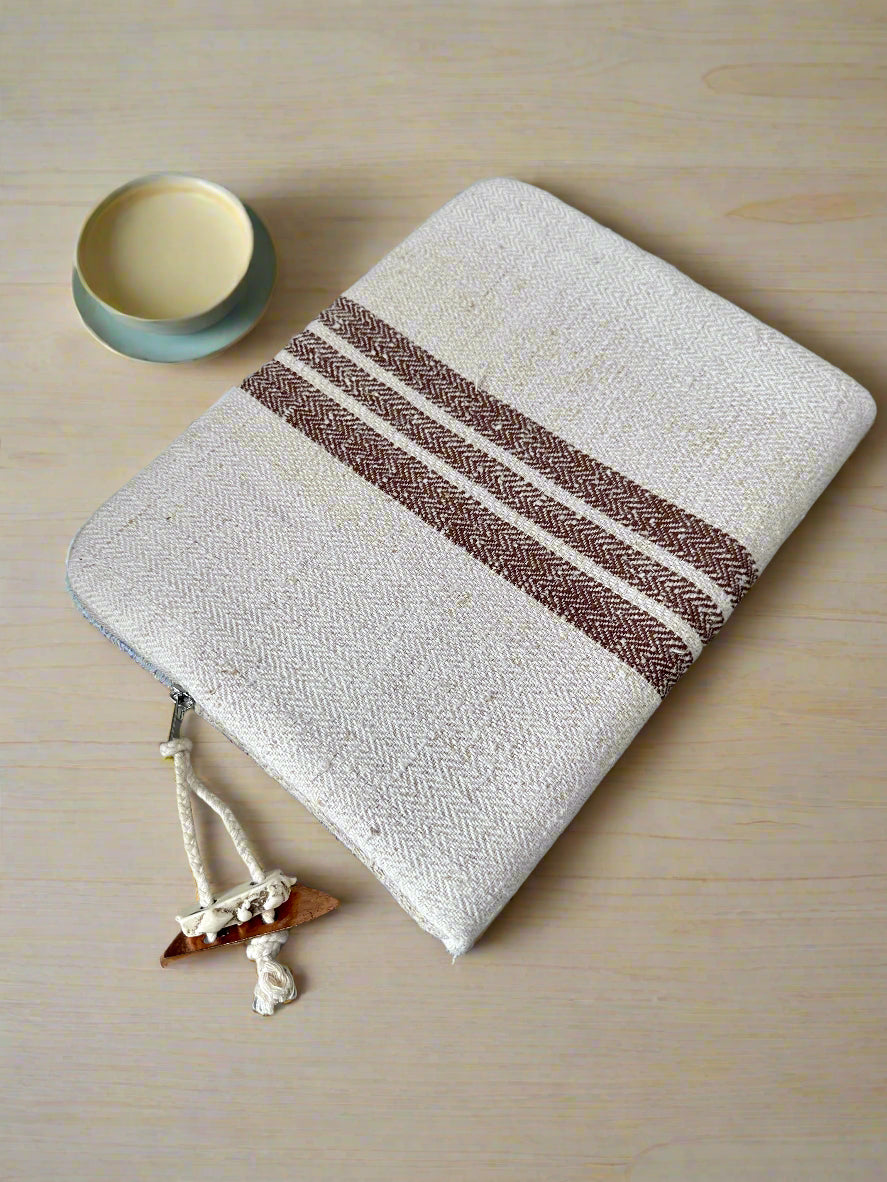 Grain-sack Lap top Sleeve with authentic stripe.
