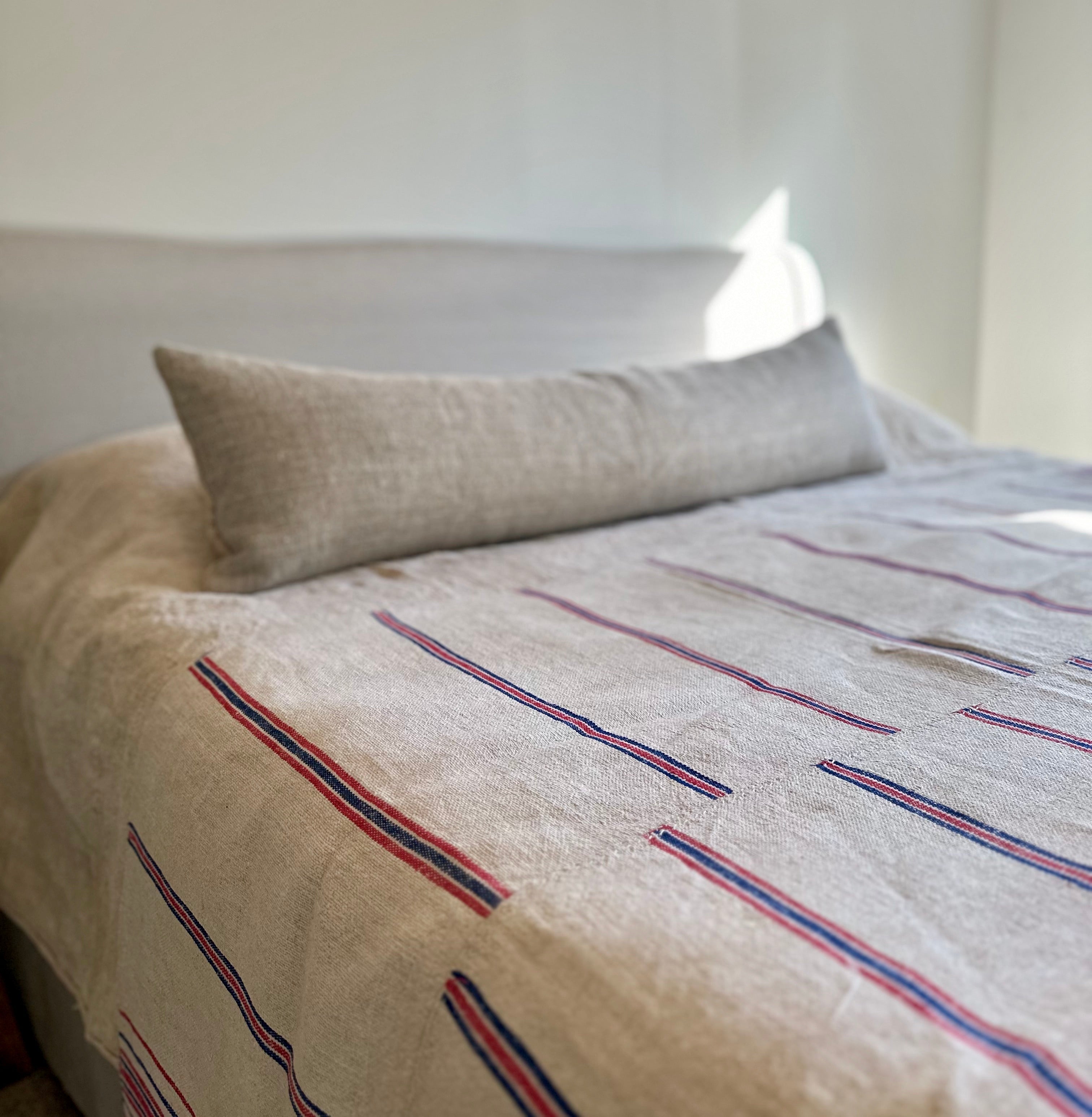 Hungarian Grain-sack bedspread - red and blue stripe with border