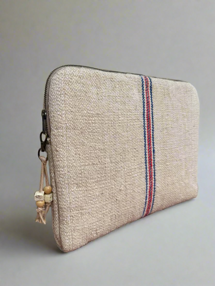 Grain-sack Lap top Sleeve with authentic stripe.