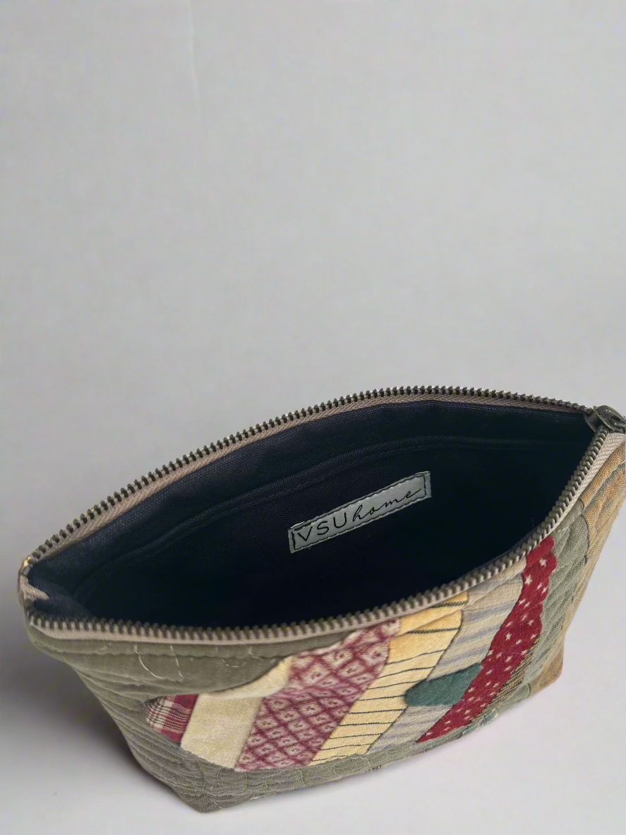 Re-purposed vintage quilt - cosmetic pouch