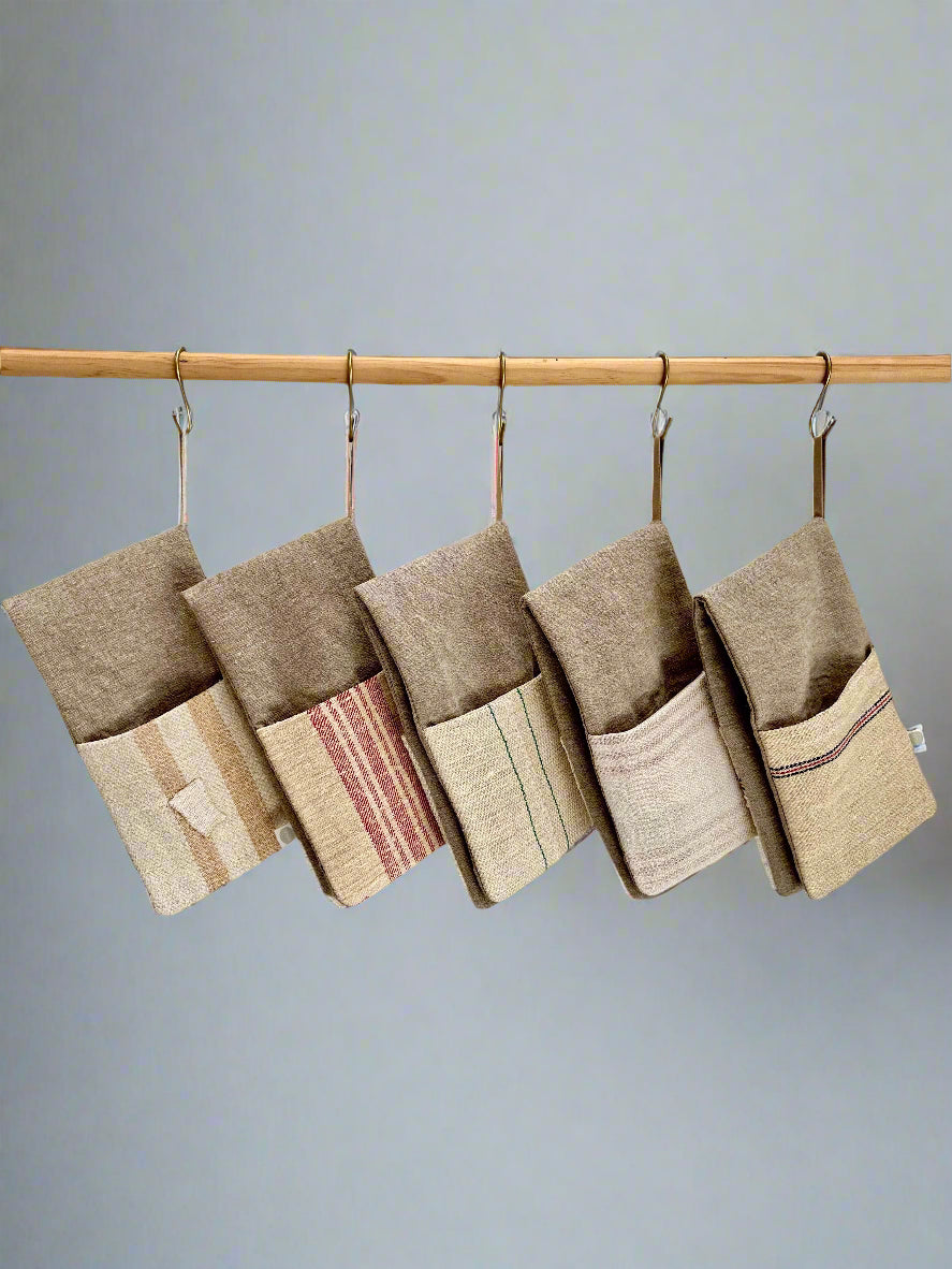 Grain-sack oven gloves