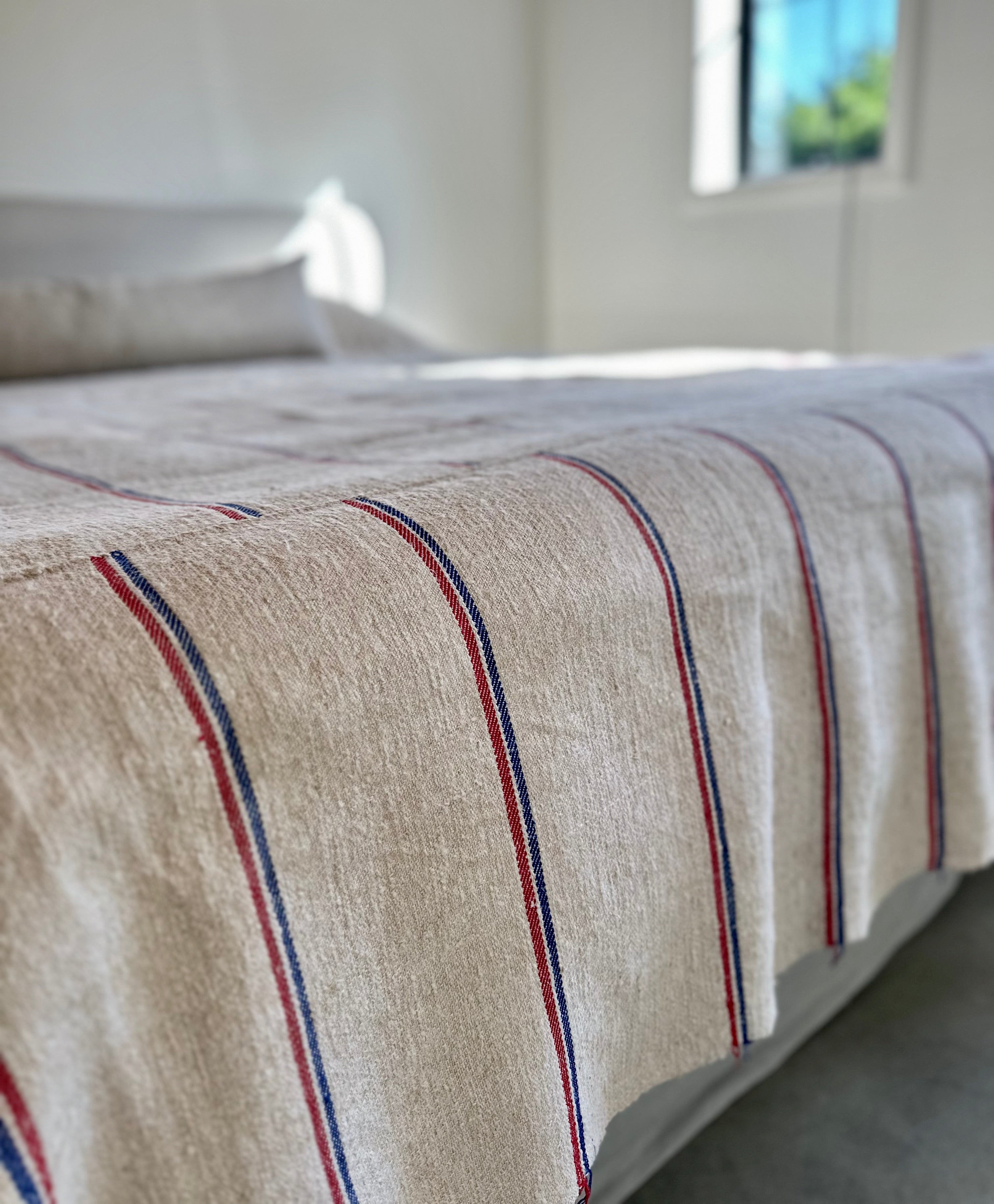 Hungarian Grain-sack bedspread - Red/ blue stripe