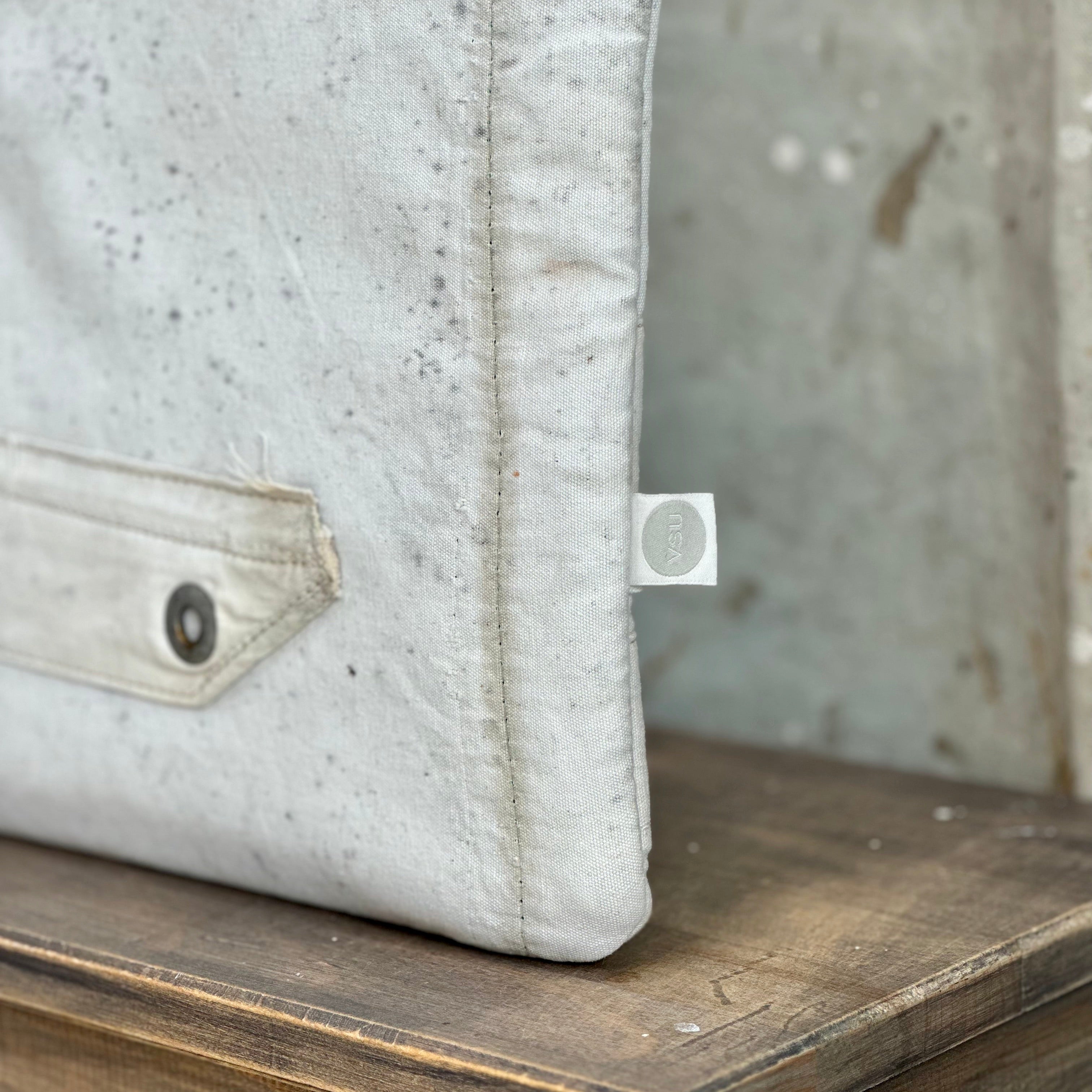 Re-purposed Canvas tech pouch