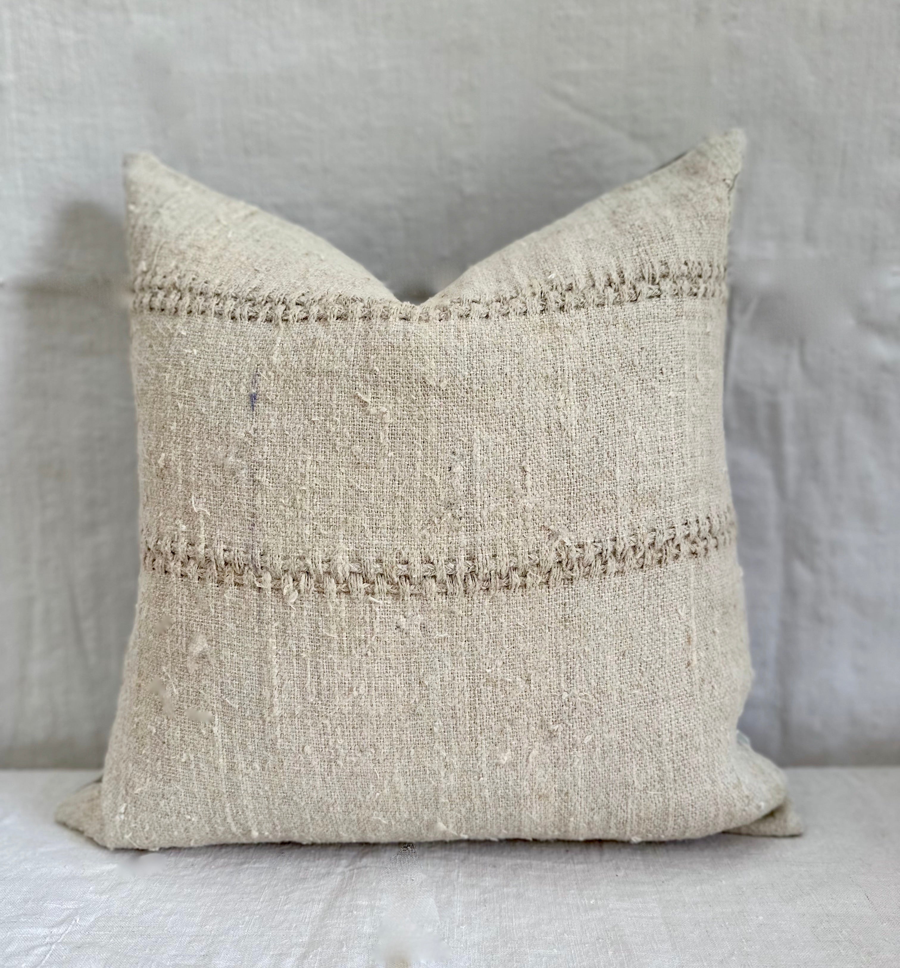 Grain-sack cushion bundle 50 x 50 Cream textured