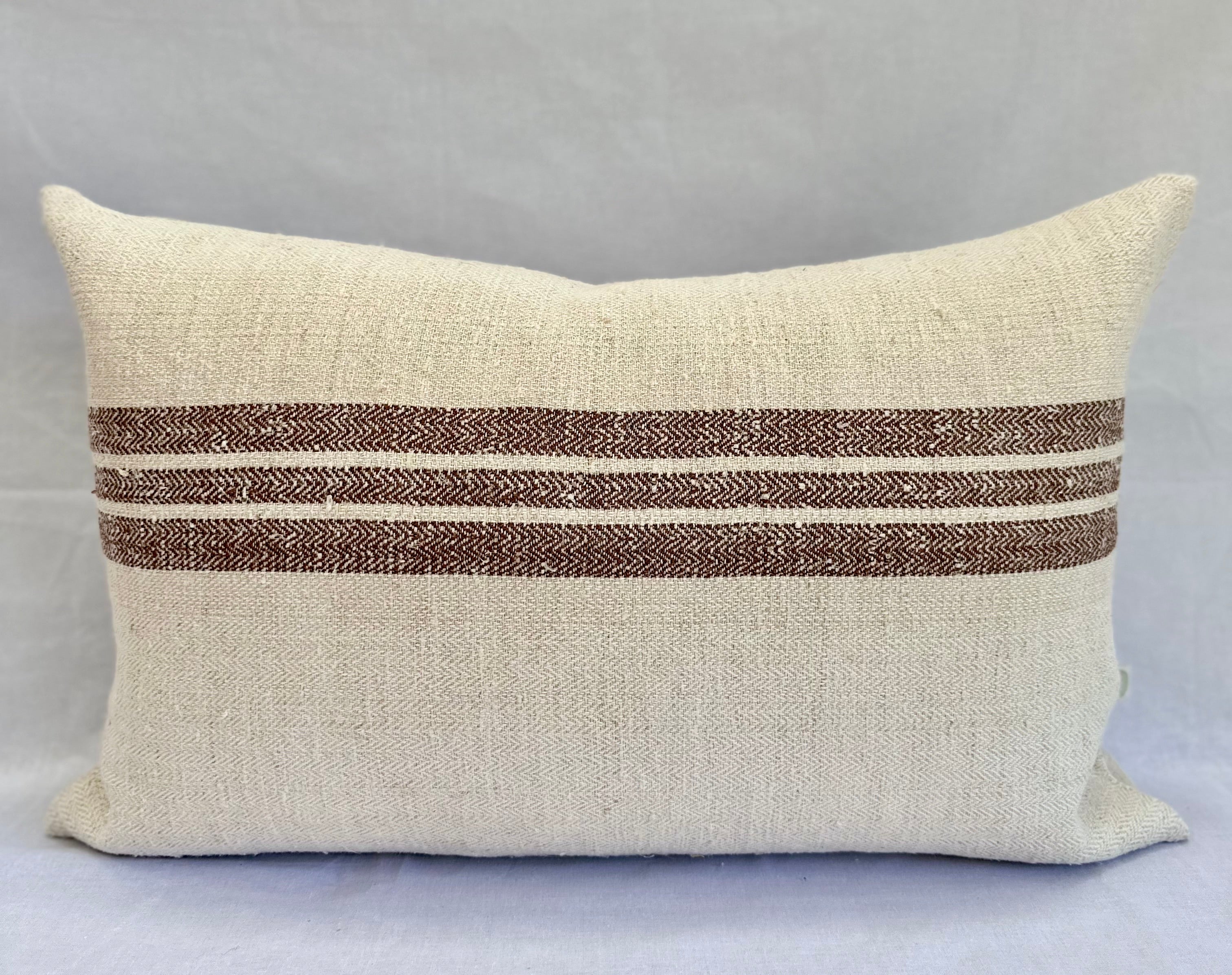 Grain-sack cushion 60 x 40 Chocolate Stripe