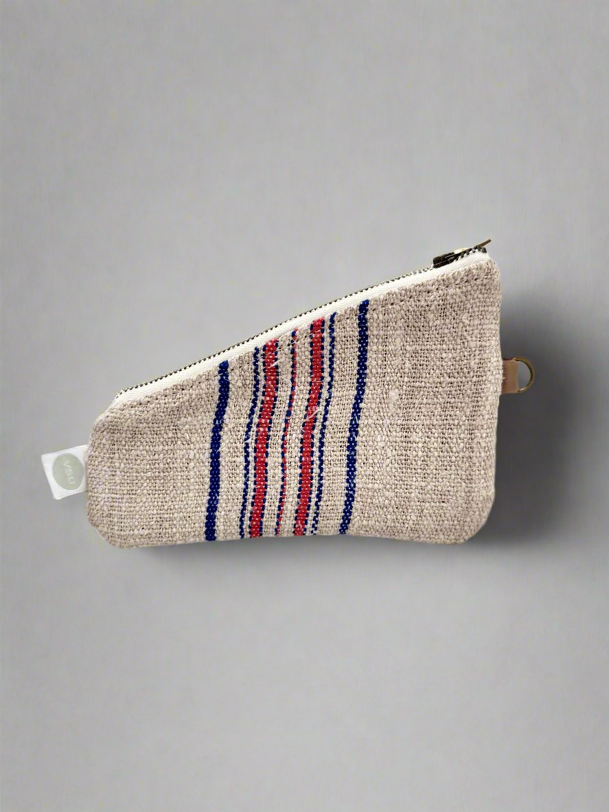 Grain- sack scissor pouch